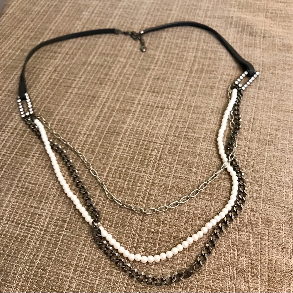 Multi-layer necklace - Picture 2 of 5